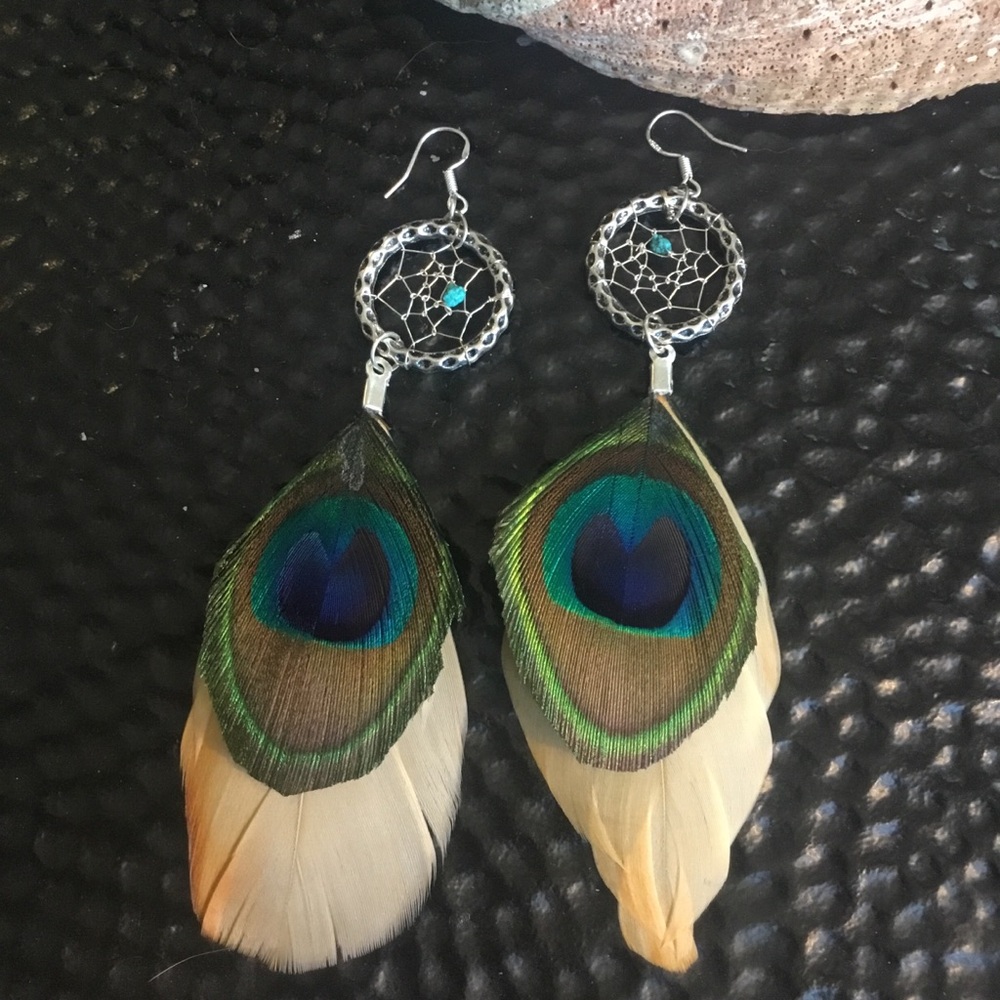 Hand Craft Artisan Bohemian Tribal Dream Catcher Duster Feather Pierced Earrings - Picture 12 of 16